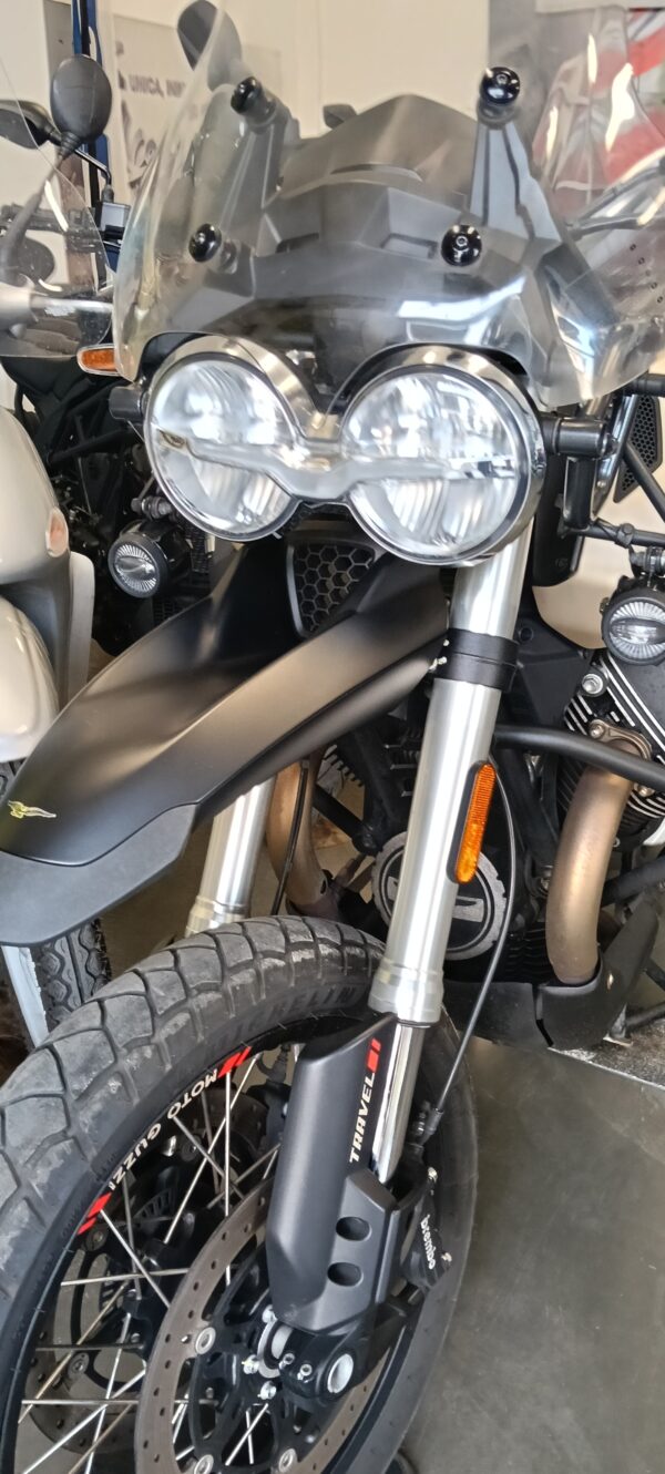 Moto Guzzi V85 Travel anno 2020 - immagine 2