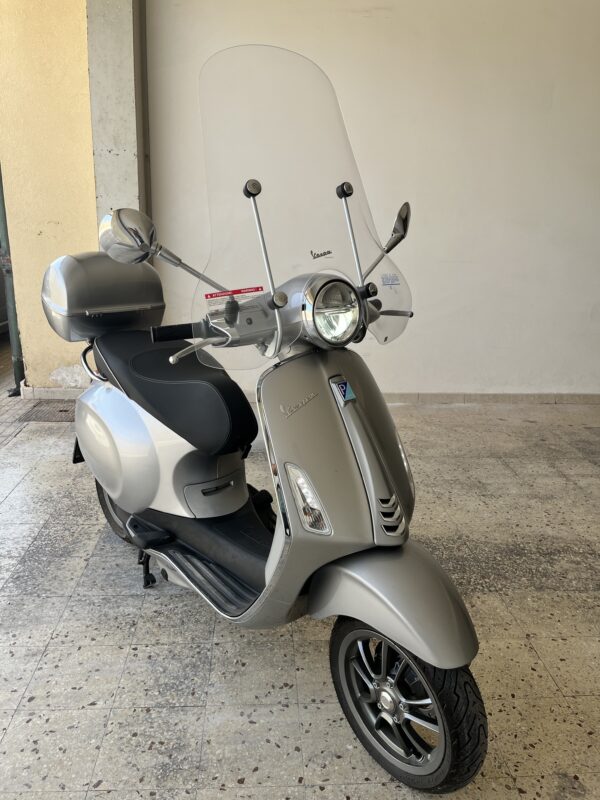 VESPA ELETTRICA 2024 VERSIONE 70 KM/h