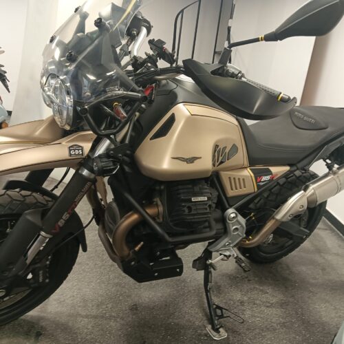 MOTO GUZZI V85TT TRAVEL ANNO 2020