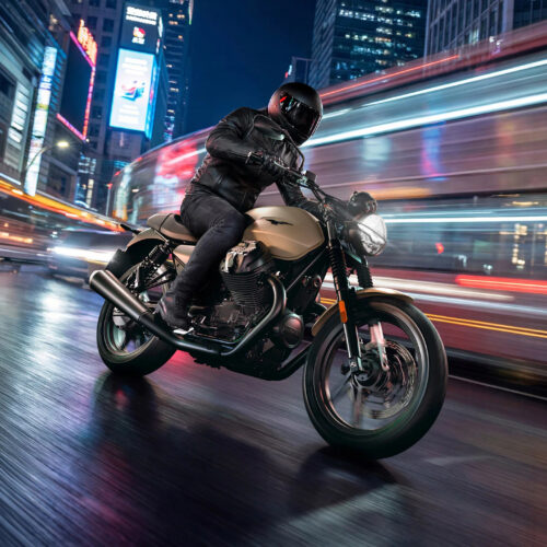 Moto Guzzi V7 E5+