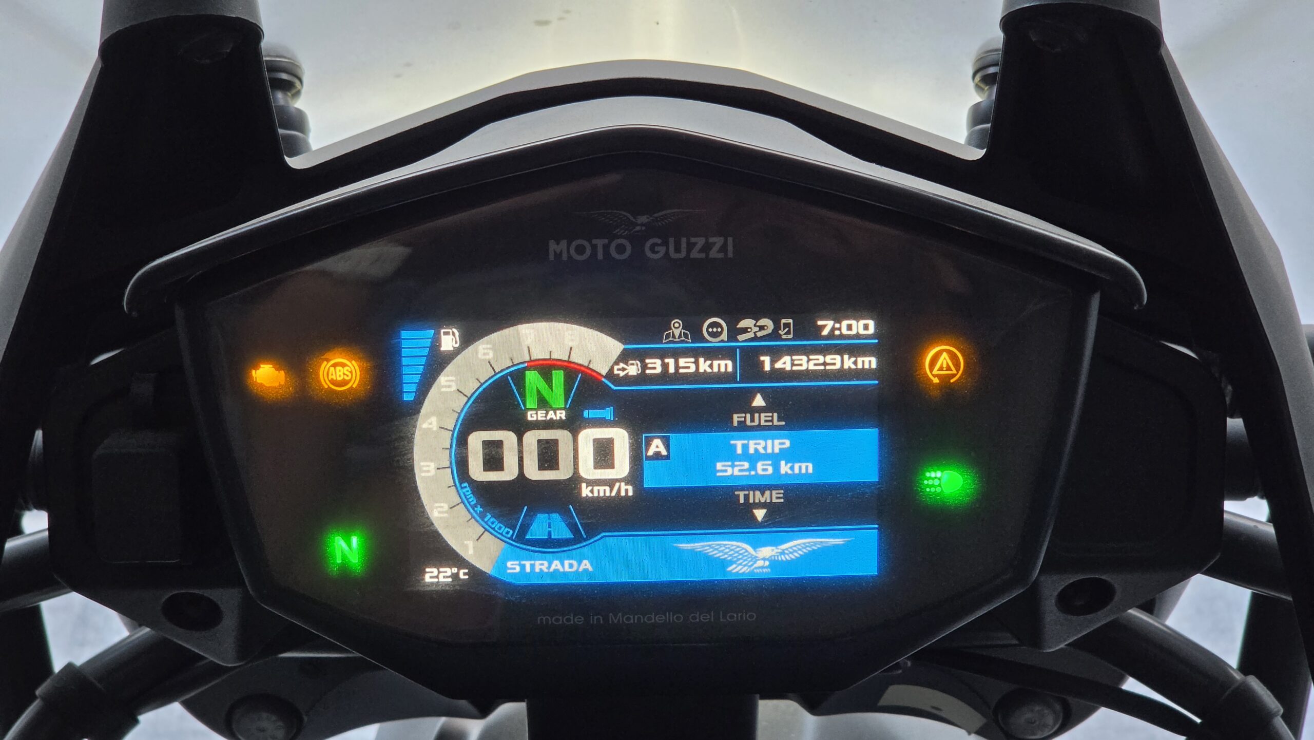 MOTO GUZZI V85TT 850 anno 2020 - immagine 3